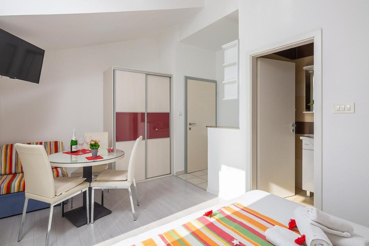 Apartmani Kastelancic Podstrana Ngoại thất bức ảnh