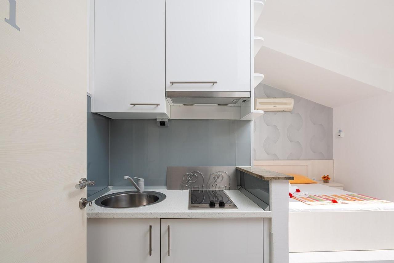 Apartmani Kastelancic Podstrana Ngoại thất bức ảnh