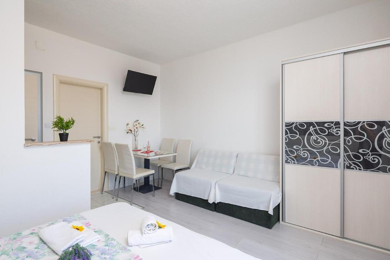 Apartmani Kastelancic Podstrana Ngoại thất bức ảnh