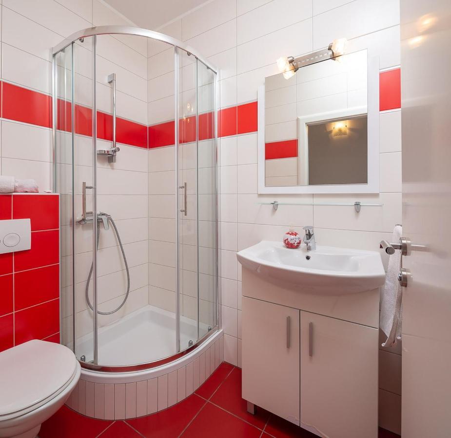 Apartmani Kastelancic Podstrana Ngoại thất bức ảnh