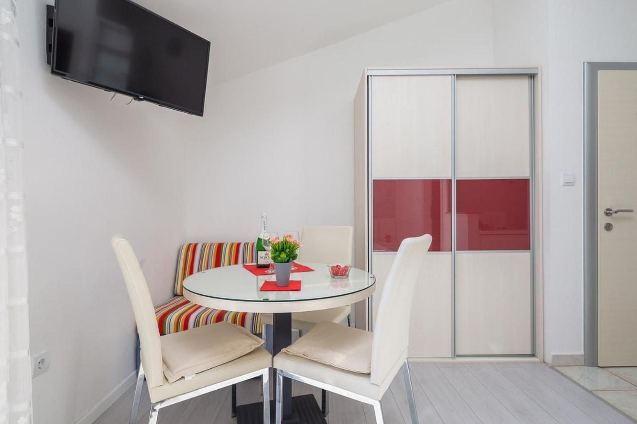 Apartmani Kastelancic Podstrana Ngoại thất bức ảnh